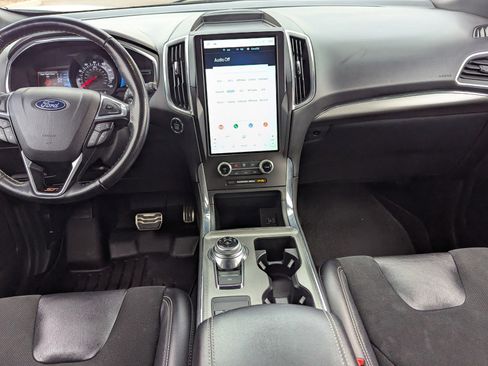 Used 2021 Ford Edge ST image 17
