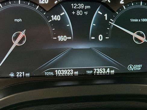 Used 2019 BMW X3 sDrive30i w/ Premium Package image 8