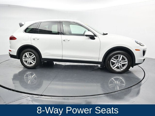 Used 2018 Porsche Cayenne AWD/4WD image 12