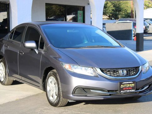 Used 2014 Honda Civic LX image 3