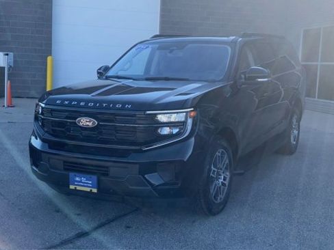 Certified 2025 Ford Expedition Max Active image 5