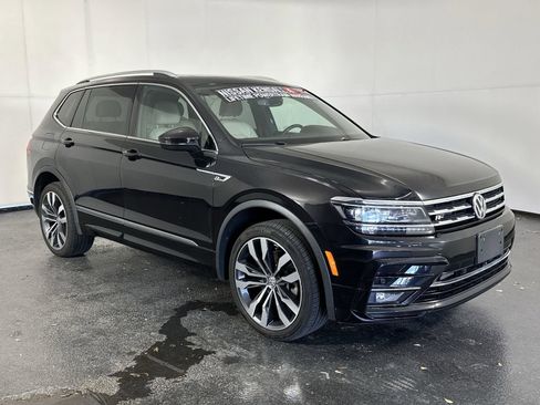 Used 2020 Volkswagen Tiguan SEL Premium R-Line image 3