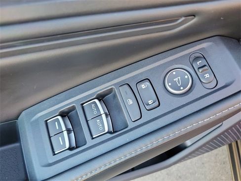 Used 2023 Honda Accord Sport image 19