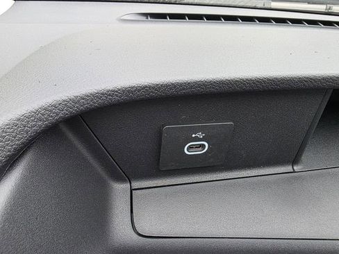 New 2026 Ford Transit 250 148 Medium Roof image 19