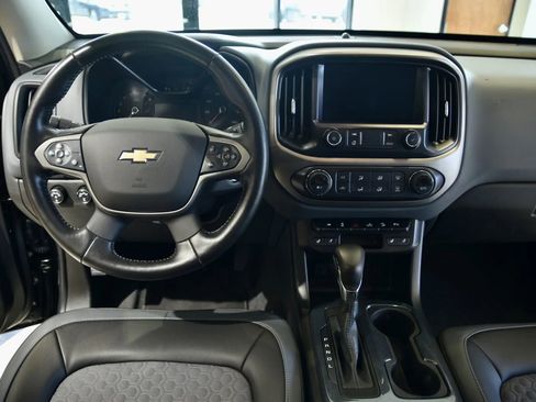 Used 2022 Chevrolet Colorado Z71 image 14