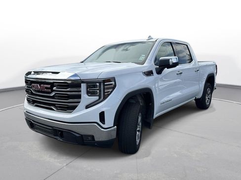 Used 2025 GMC Sierra 1500 SLT AWD/4WD image 2