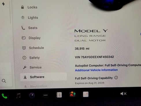 Used 2022 Tesla Model Y Long Range AWD/4WD image 13