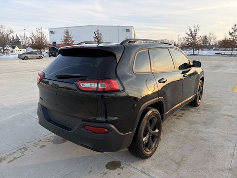 Used 2017 Jeep Cherokee High Altitude image 30