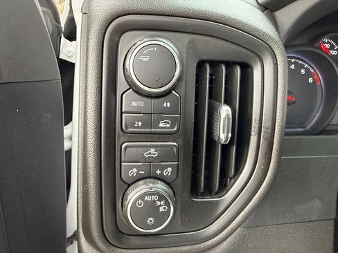 Used 2022 Chevrolet Silverado 1500 Custom AWD/4WD image 37