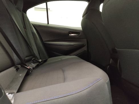 Used 2021 Toyota Corolla SE FWD image 19