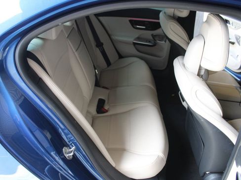 Used 2023 Mercedes-Benz C 300 Sedan image 14