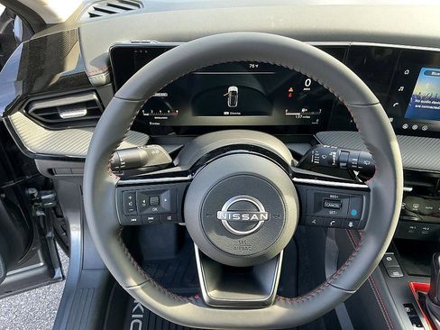 New 2026 Nissan Kicks SR image 15