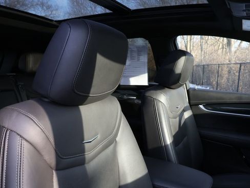 Used 2025 Cadillac XT5 Premium Luxury image 42