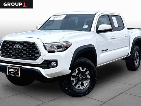 Used 2023 Toyota Tacoma TRD Off-Road AWD/4WD image 1