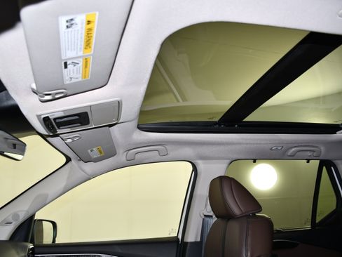Used 2025 Honda Pilot Elite image 41