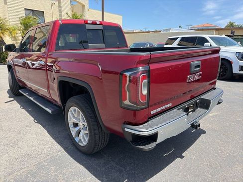 Used 2018 GMC Sierra 1500 SLT w/ Texas SLT Premium Package AWD/4WD image 6