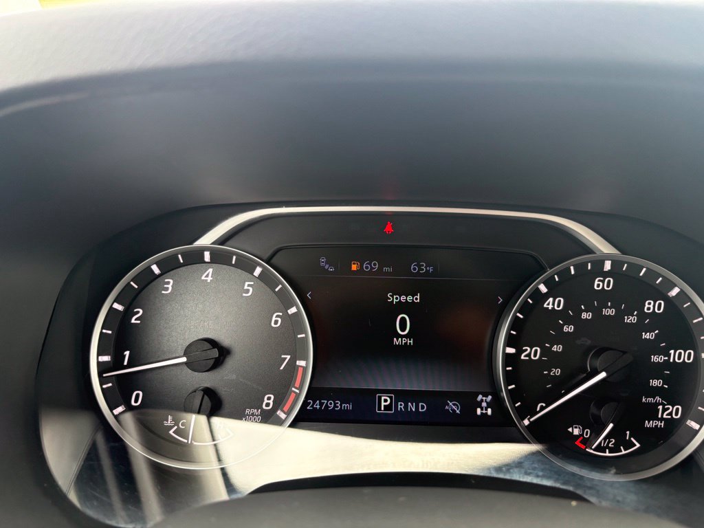 Used 2025 Nissan Frontier SV AWD/4WD image 21