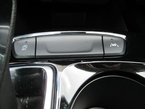 Used 2025 Chevrolet Trax LT w/ Driver Confidence Package FWD image 25
