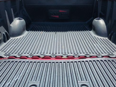 Used 2018 Chevrolet Colorado Z71 AWD/4WD image 26