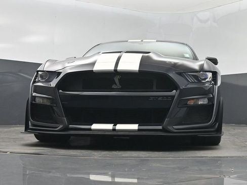 Used 2022 Ford Mustang Shelby GT500 w/ Carbon Fiber Track Pack RWD image 31
