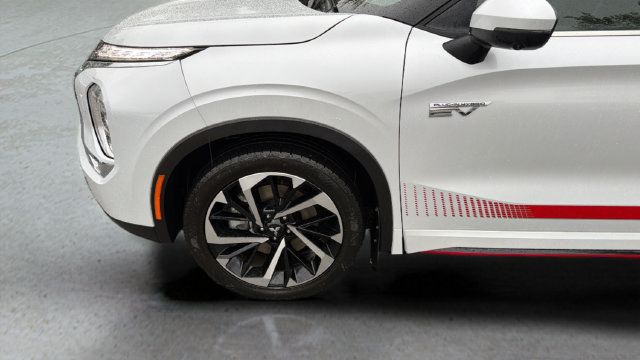 Used 2024 Mitsubishi Outlander Ralliart AWD/4WD image 38