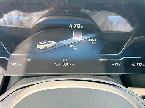 New 2026 BMW iX xDrive60 image 10