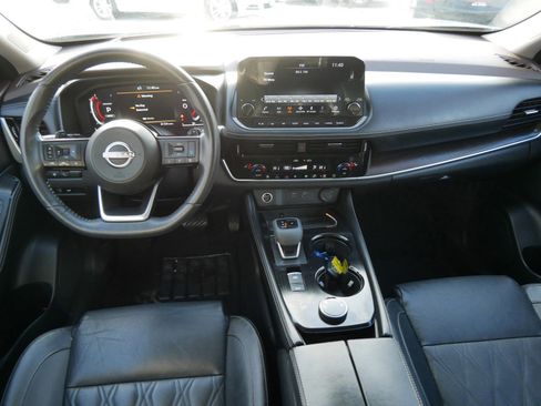 Certified 2023 Nissan Rogue Platinum w/ Platinum Premium Package image 13