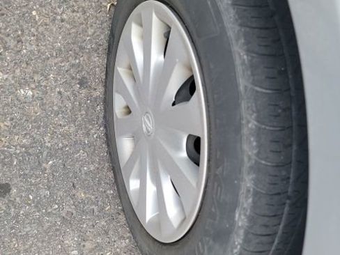 Used 2017 Nissan Versa S Plus image 11