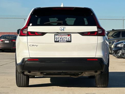 Used 2025 Honda CR-V LX image 4