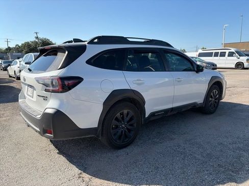 Used 2023 Subaru Outback Onyx Edition XT AWD/4WD image 3