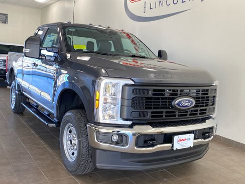 New 2026 Ford F350 XL w/ XL Chrome Package image 2