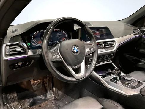 Used 2023 BMW 430i xDrive Convertible w/ Convenience Package image 14