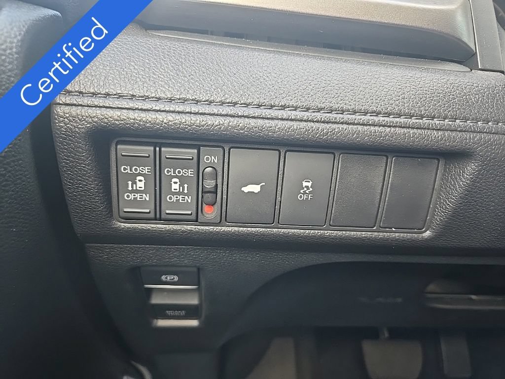 Certified 2026 Honda Odyssey EX-L image 17