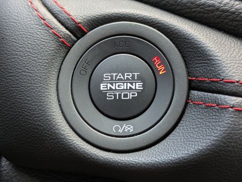 Used 2025 Dodge Durango GT AWD/4WD image 26