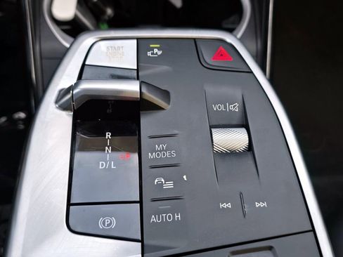 Used 2025 BMW X1 xDrive28i image 15