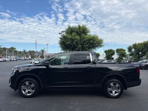 Used 2025 Honda Ridgeline RTL image 4