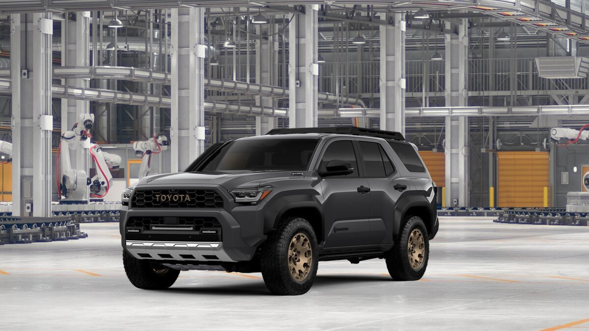 New 2026 Toyota 4Runner Trailhunter AWD/4WD image 1