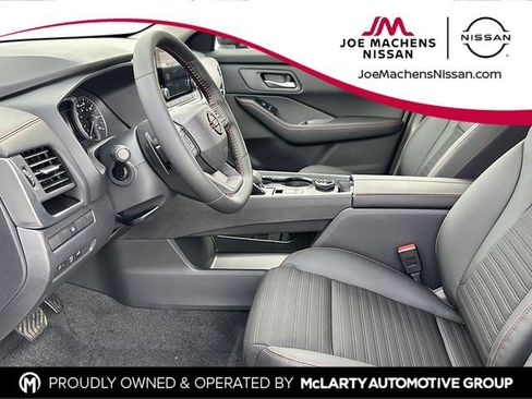 New 2026 Nissan Rogue SV AWD/4WD image 12