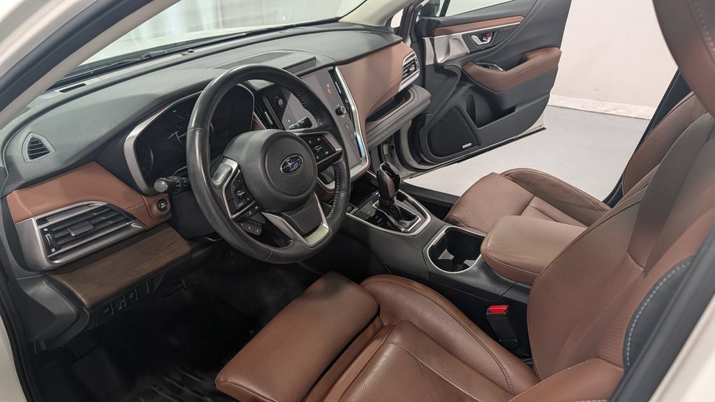 Used 2021 Subaru Outback Touring XT AWD/4WD image 13