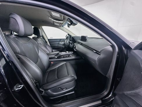 Used 2025 Genesis GV70 2.5T AWD/4WD image 31