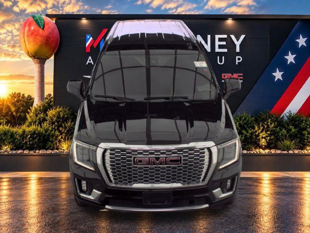 Used 2022 GMC Yukon XL Denali AWD/4WD image 20