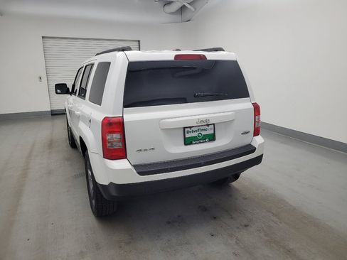 Used 2015 Jeep Patriot High Altitude AWD/4WD image 6