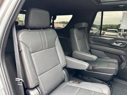 Used 2024 Chevrolet Tahoe RST w/ Luxury Package RWD image 33