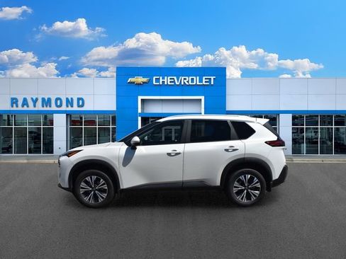Used 2023 Nissan Rogue SV w/ SV Premium Package AWD/4WD image 6