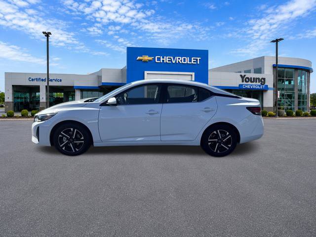 Used 2025 Nissan Sentra SV FWD image 4