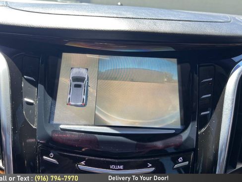 Used 2016 Cadillac Escalade Luxury AWD/4WD image 23