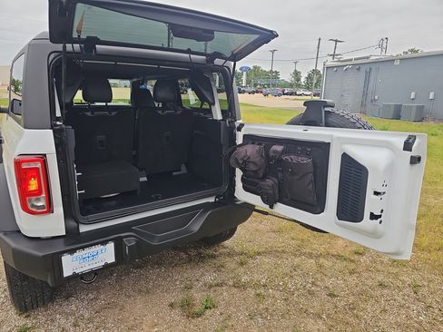 Used 2024 Ford Bronco Big Bend AWD/4WD image 12