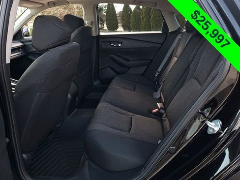 Used 2023 Honda Accord EX image 10