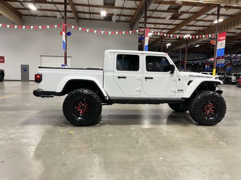 Used 2022 Jeep Gladiator Rubicon w/ Trailer Tow Package image 6