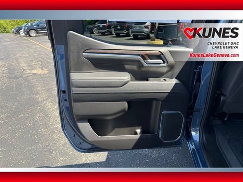 New 2026 GMC Sierra 1500 Elevation w/ Elevation Select Package AWD/4WD image 16